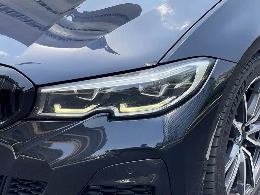 BMW 3 Series 2020