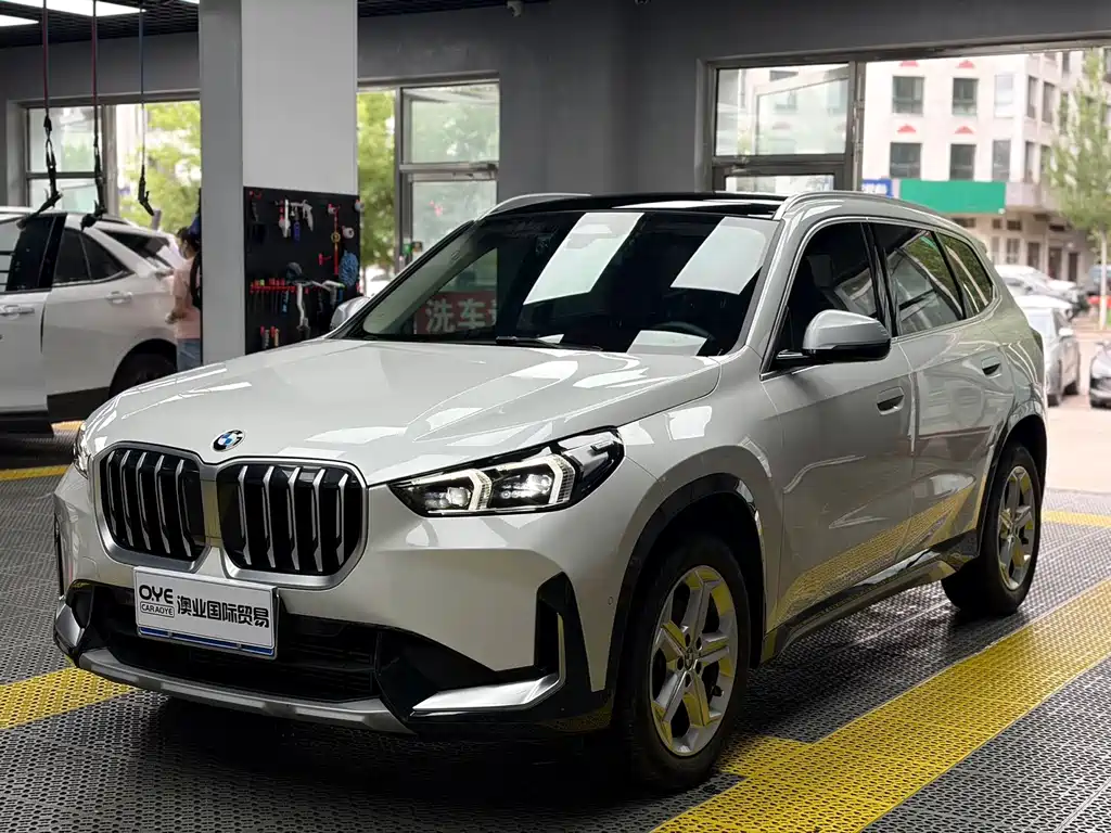 BMW X1 2023