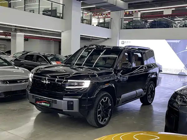 Fangchengbao Leopard 8 2024