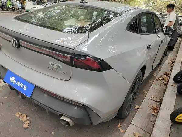 Changan UNI-V 2022