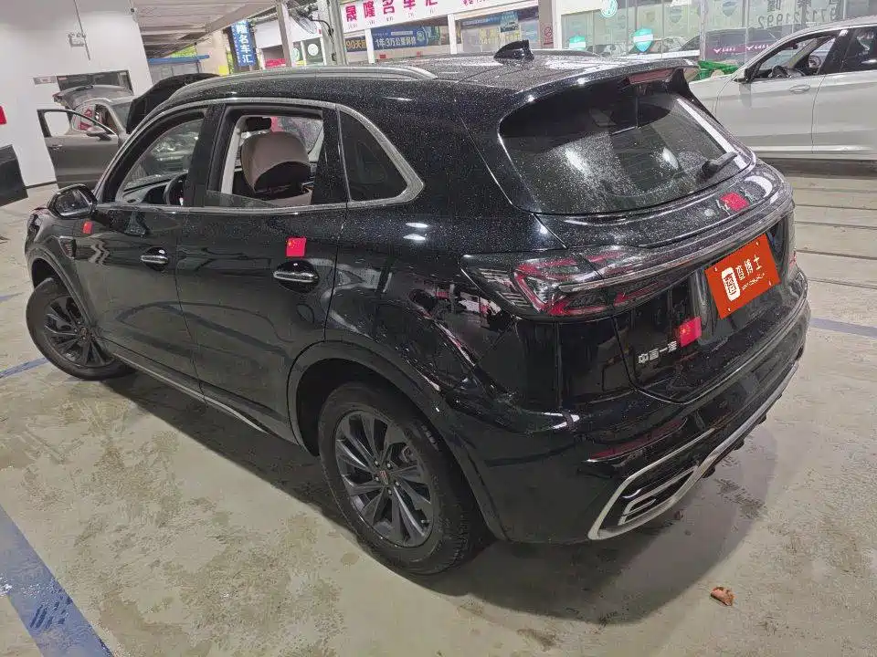 Hongqi HS5 2024