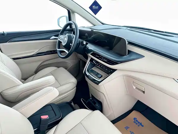 Buick GL8 New Energy 2025