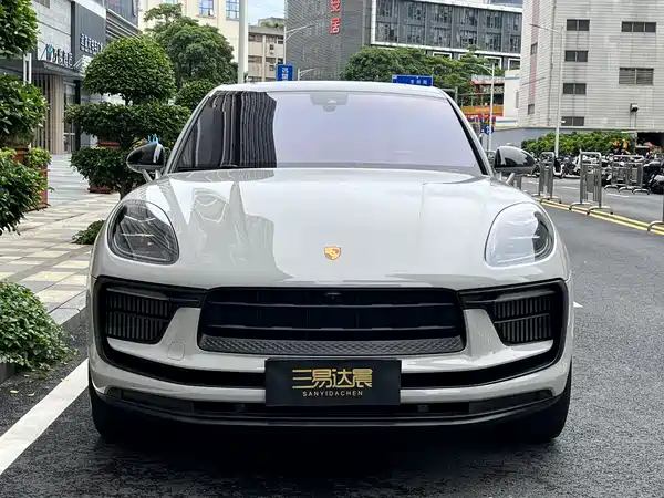 Porsche Macan 2023