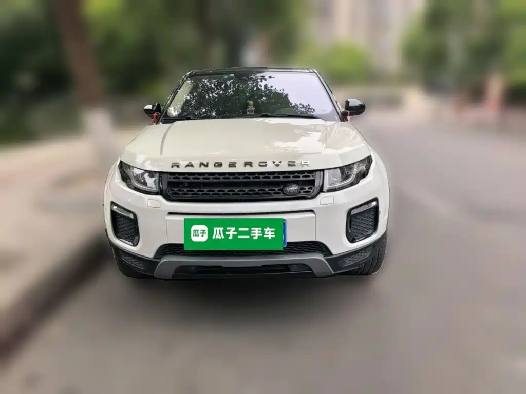 Land Rover Evoque 2018 — фото 24