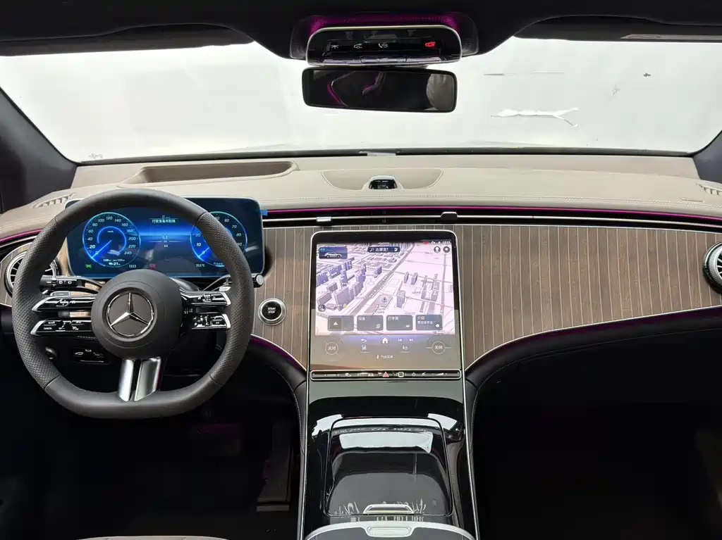 Mercedes-Benz EQE SUV 2025 — фото 19