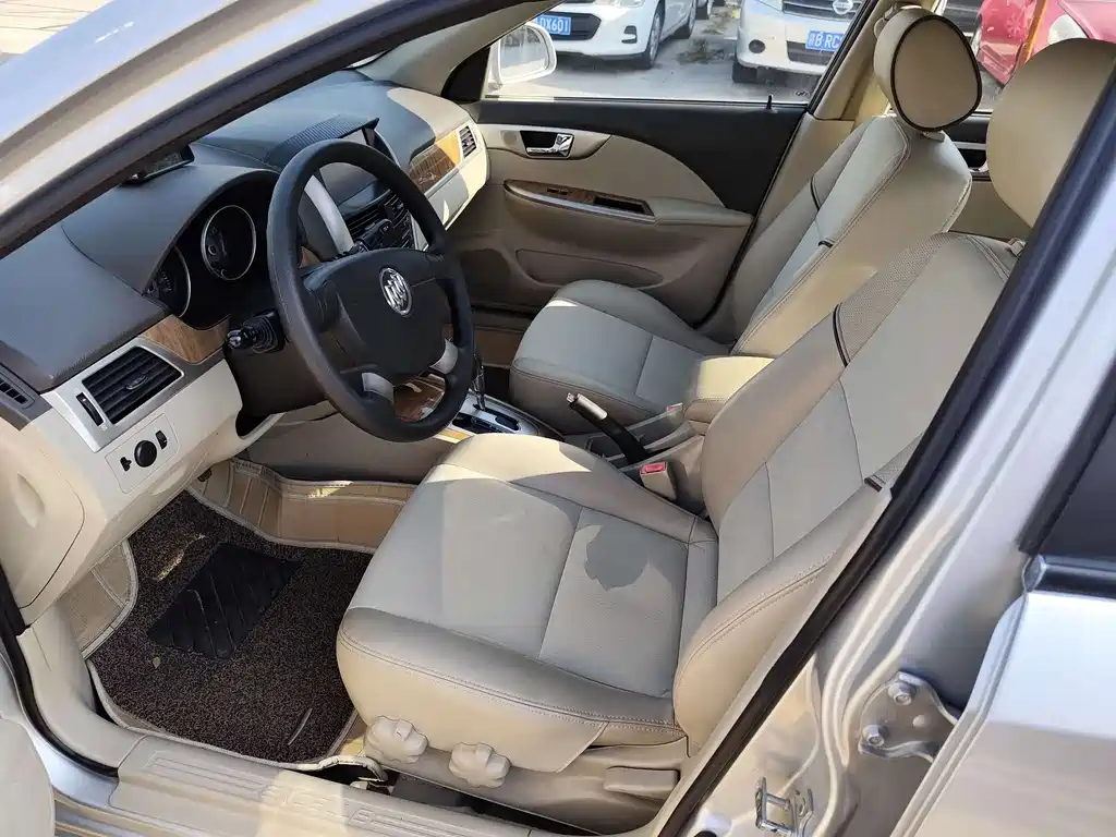 Buick Excelle 2015