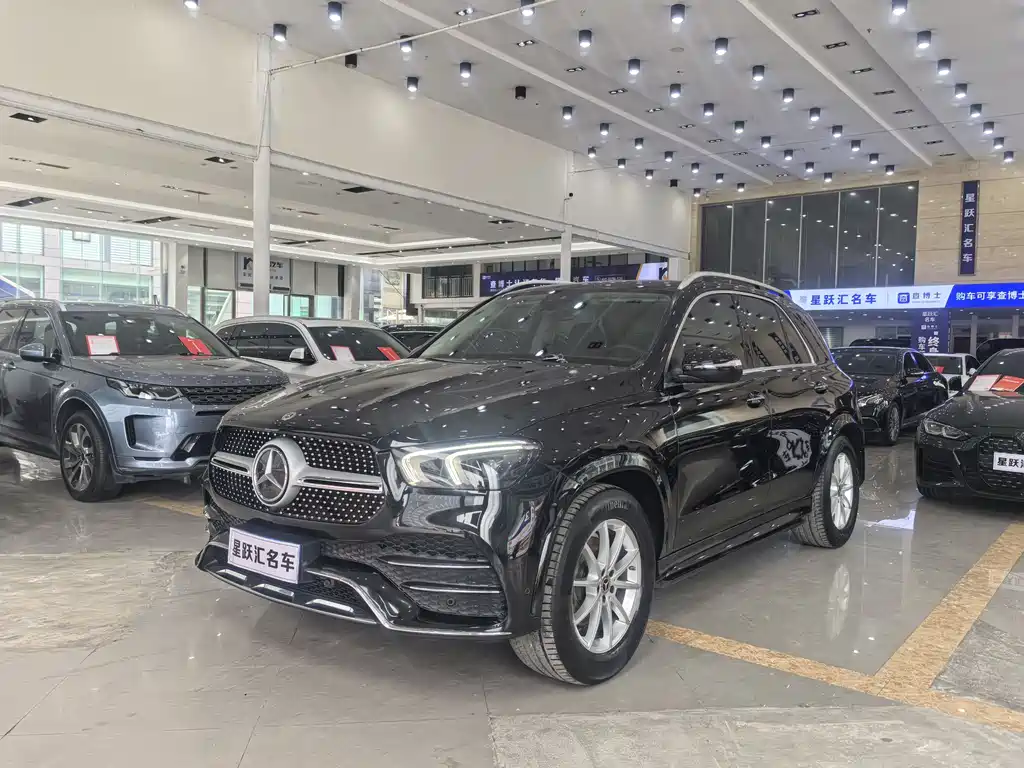 Mercedes-Benz GLE 2021 — фото 1