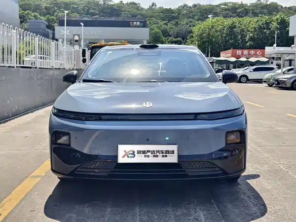 Leapmotor B01 2025