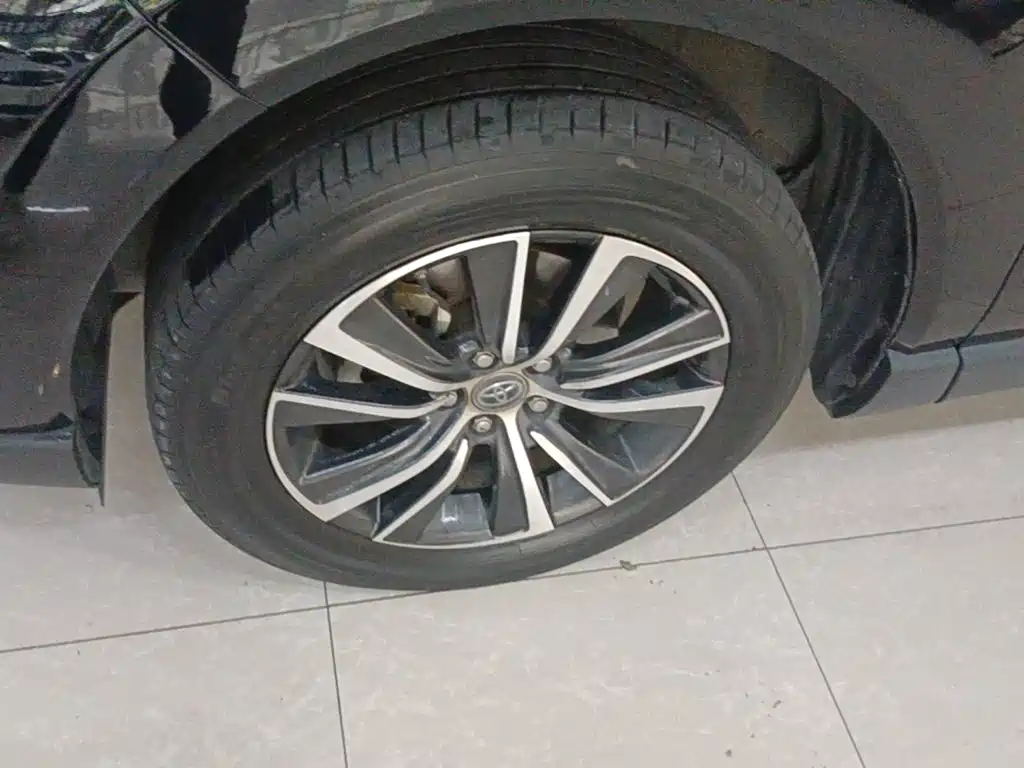 Toyota Harrier 2022 — фото 25