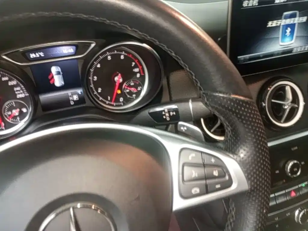 Mercedes-Benz GLA 2019 — фото 14