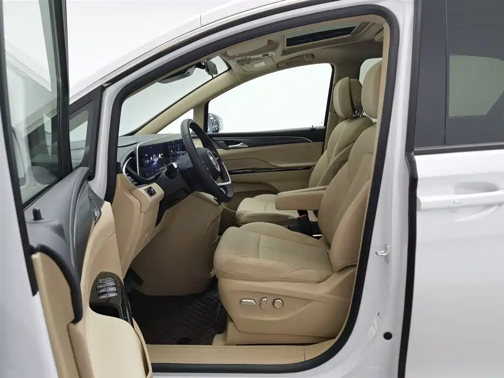 Buick GL8 Hybrid 2025 — фото 10