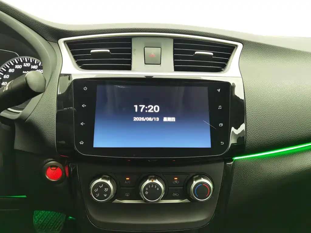 Nissan Sylphy 2019 — фото 12