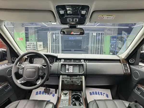 Land Rover Range Rover 2015