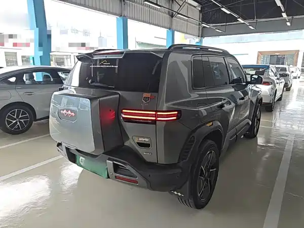 Fangchengbao Titanium 3 2025