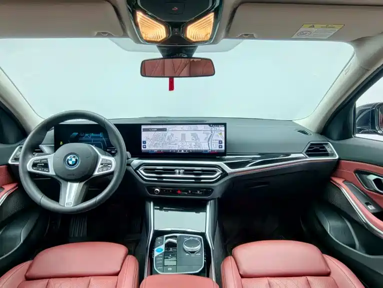 BMW i3 2024 — фото 9
