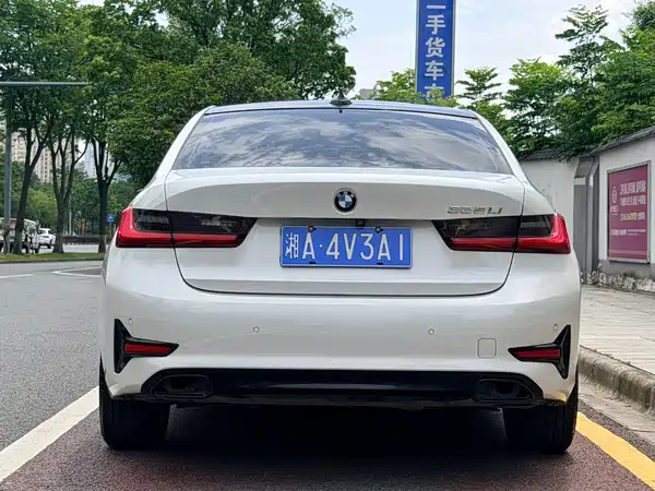 BMW 3 Series 2019