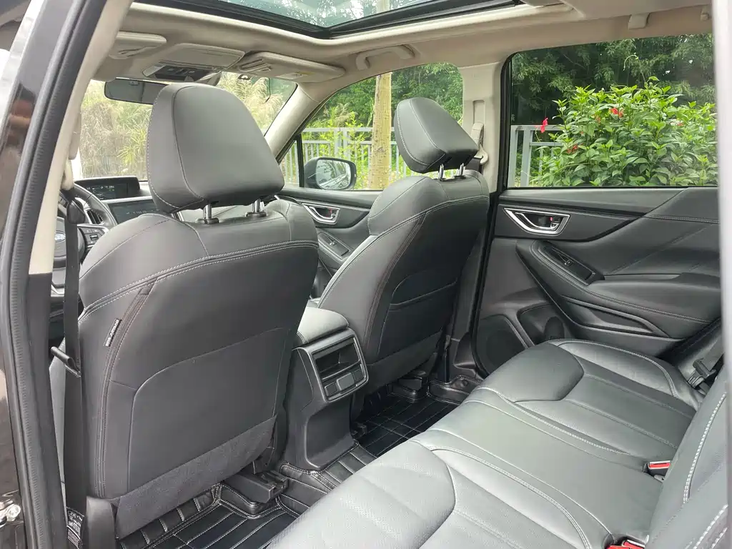 Subaru Forester 2019 — фото 17