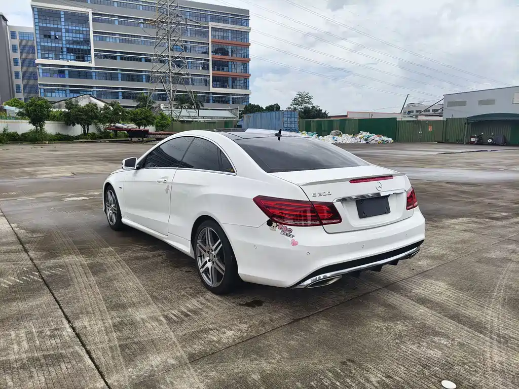Mercedes-Benz E-Class 2016