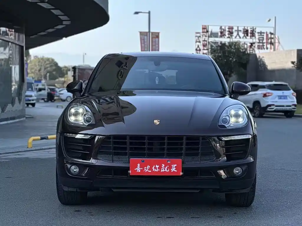Porsche Macan 2015