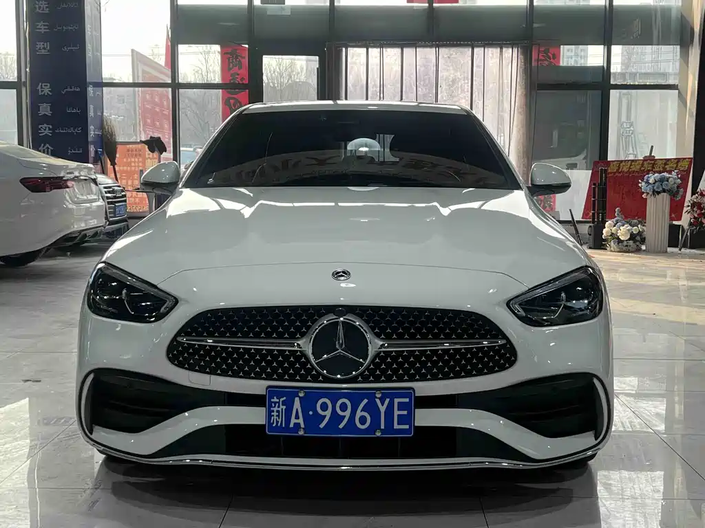 Mercedes-Benz C-Class 2023 — фото 2