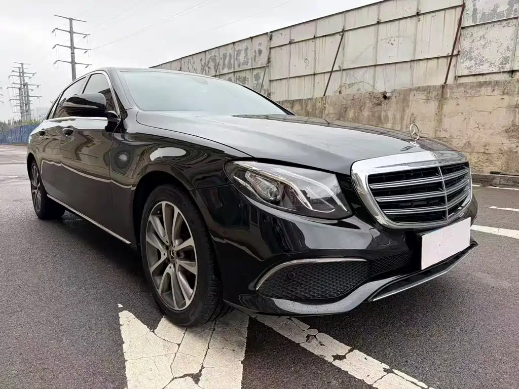 Mercedes-Benz E-Class 2019 — фото 3