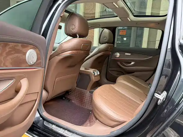 Mercedes-Benz E-Class 2019