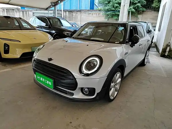 MINI Clubman 2022
