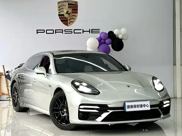 Porsche Panamera 2014
