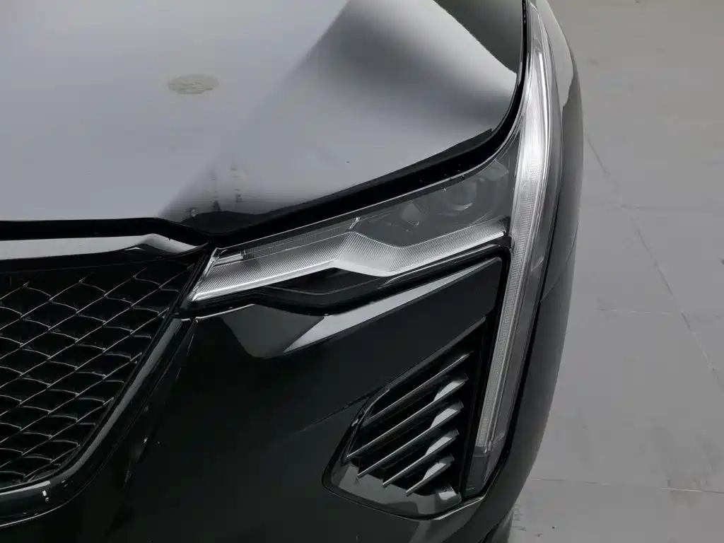 Cadillac CT4 2021 — фото 7