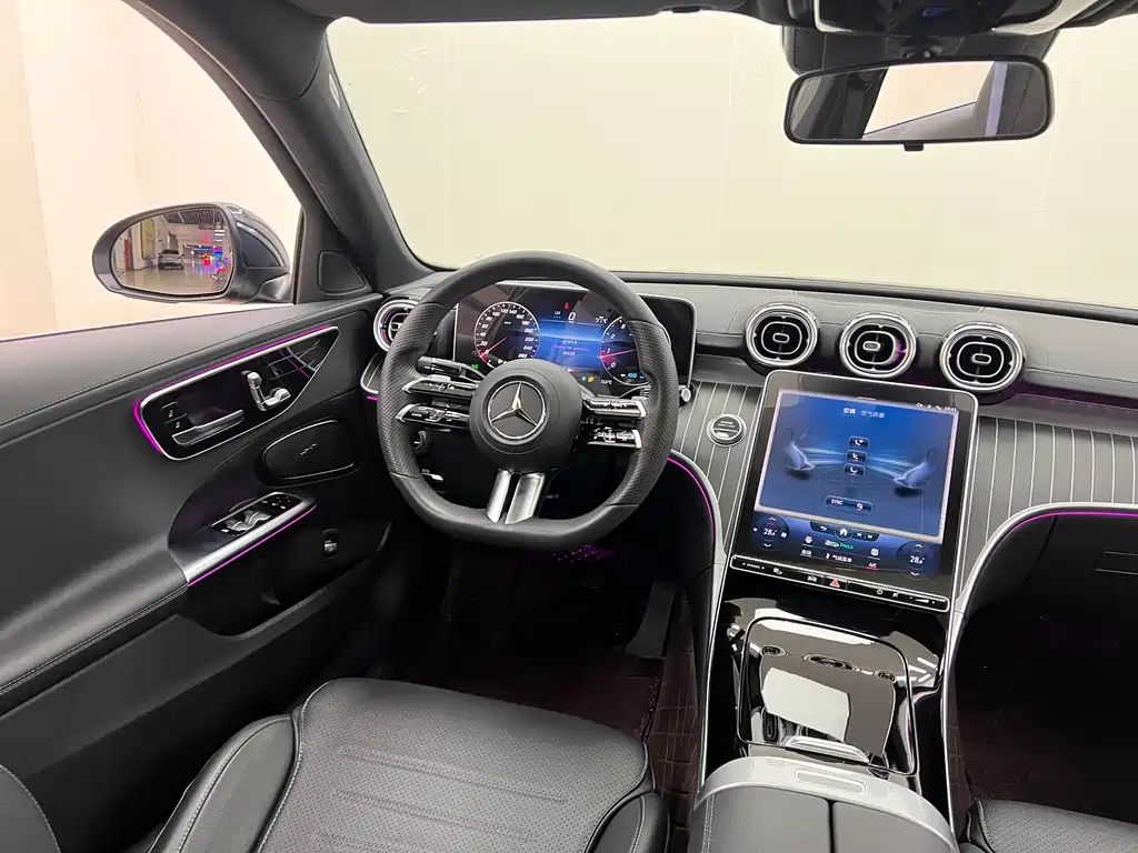 Mercedes-Benz C-Class 2022 — фото 23