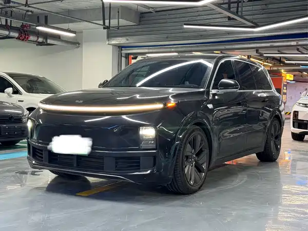 Li Auto L9 2025