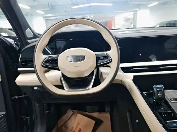 Geely Xingyue L 2024