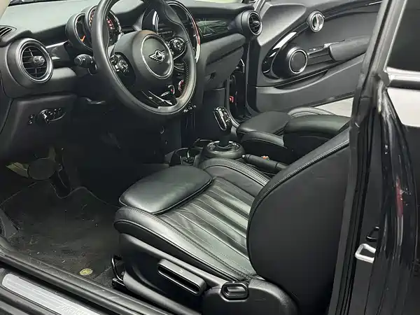 MINI MINI 2018