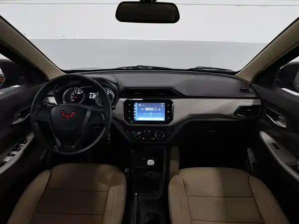 Wuling Hongguang 2022