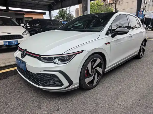 Volkswagen Golf GTI 2022