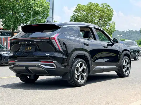 Geely Boyue L 2024