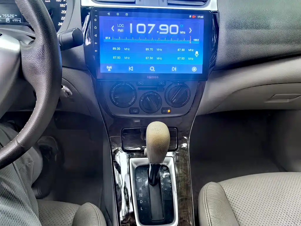 Nissan Sylphy 2014 — фото 13
