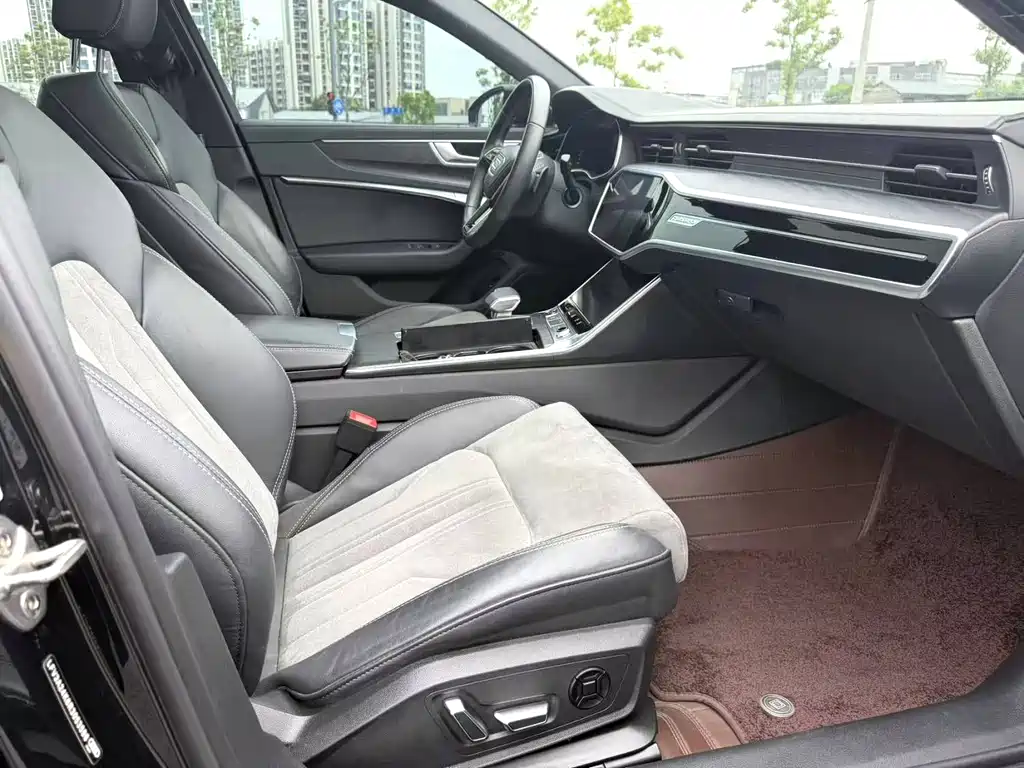 Audi A6L 2024