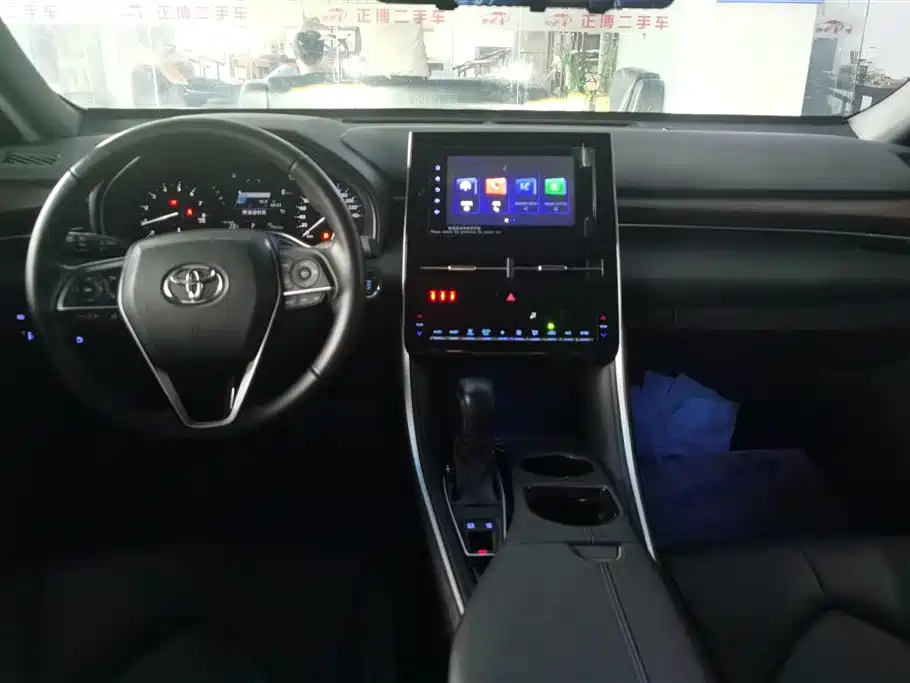 Toyota Avalon 2024 — фото 12