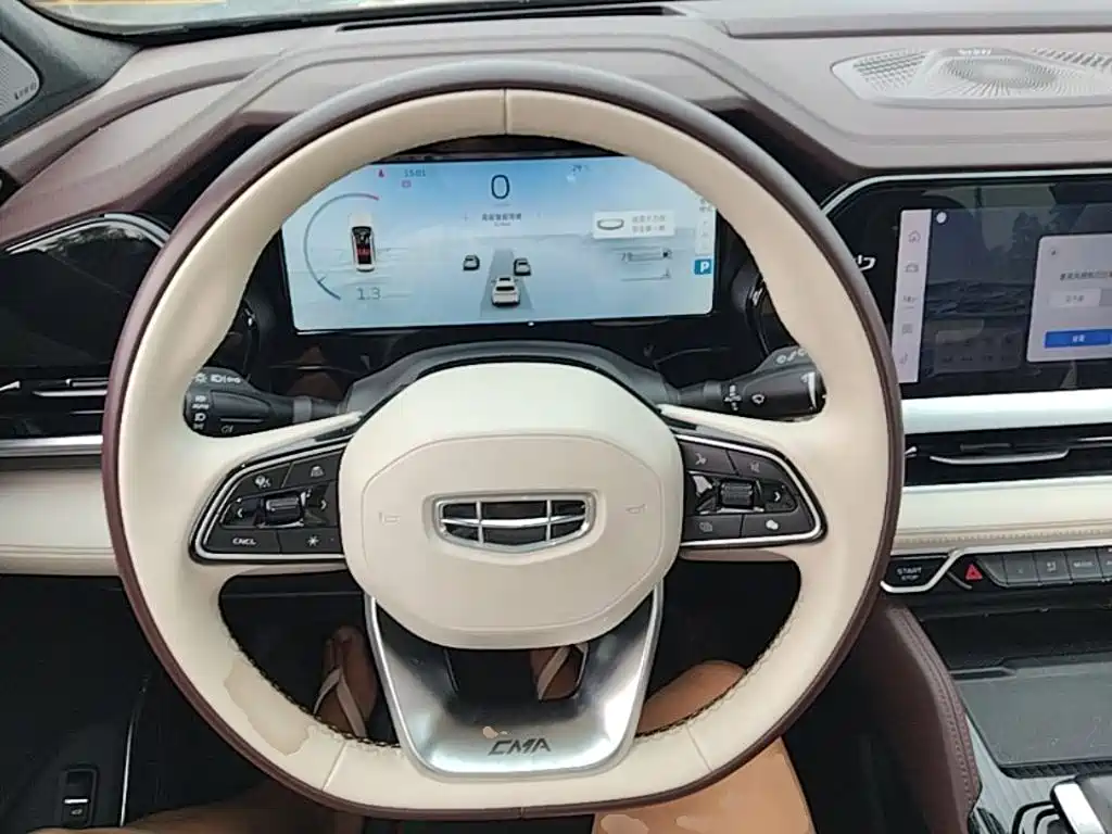 Geely Xingyue L 2023 — фото 11