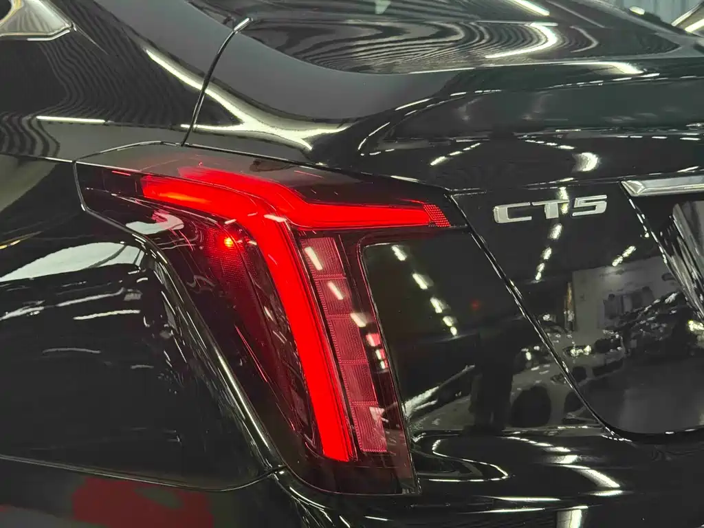 Cadillac CT5 2024 — фото 19