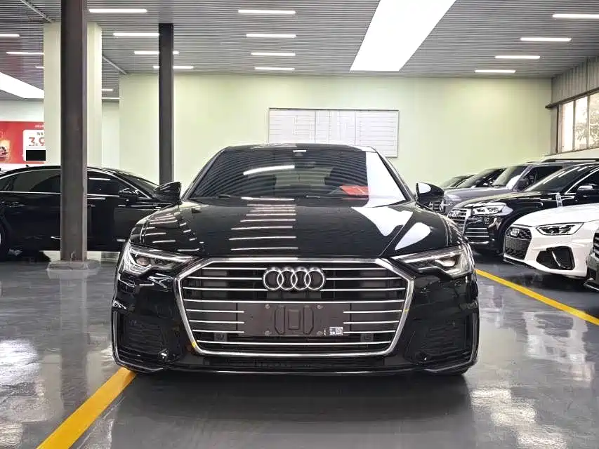 Audi A6L 2022