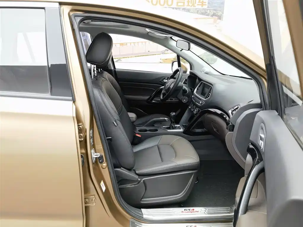 GAC Motor Trumpchi GS4 2016 — фото 23
