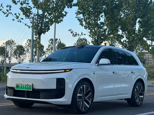 Li Auto L6 2024