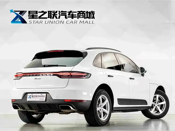 Porsche Macan 2021
