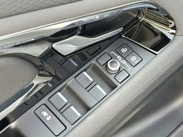 Land Rover Range Rover Evoque 2021
