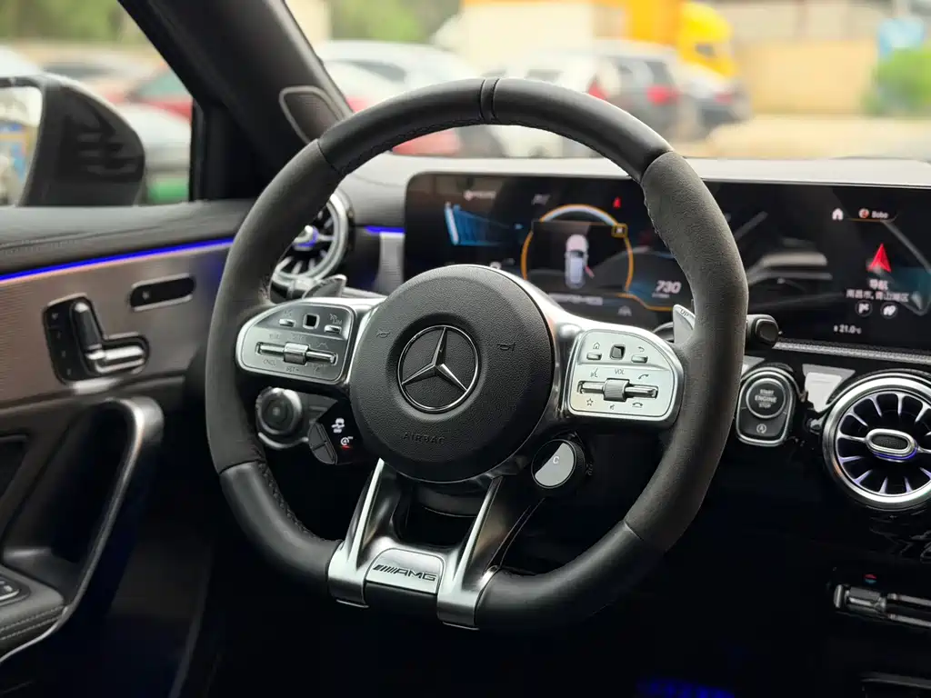 Mercedes-Benz A-Class AMG 2021 — фото 22