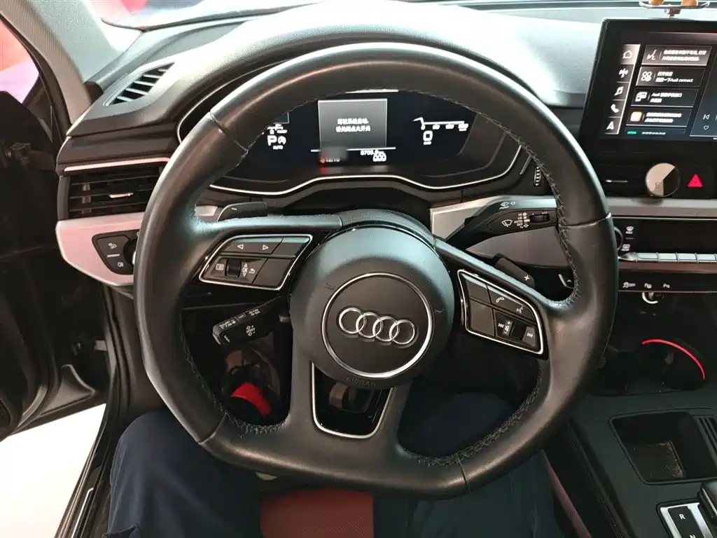 Audi A4L 2022 — фото 3