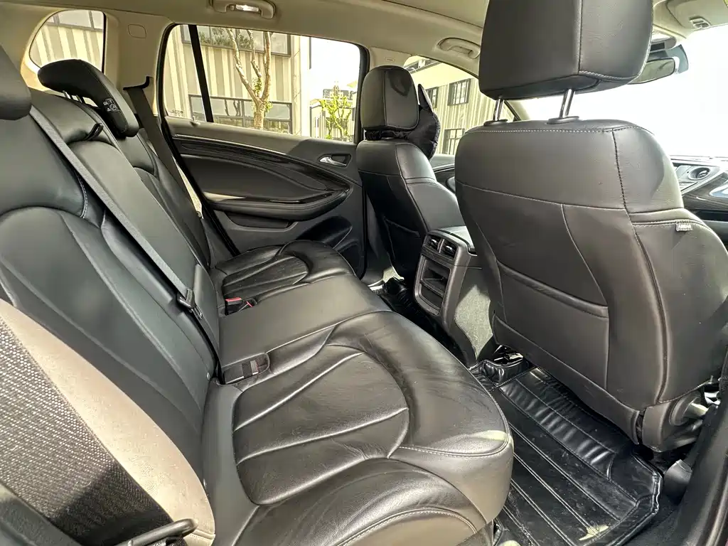 Buick Envision Plus 2018 — фото 17