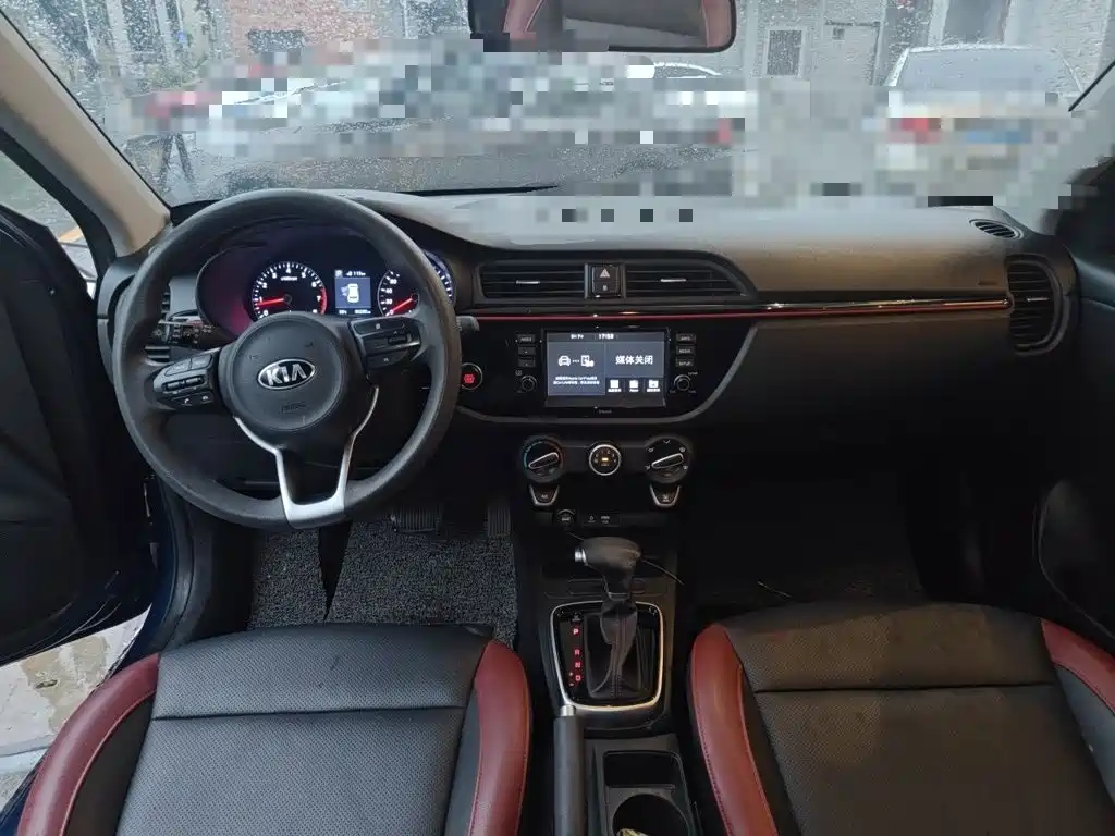 Kia KX CROSS 2018 — фото 13